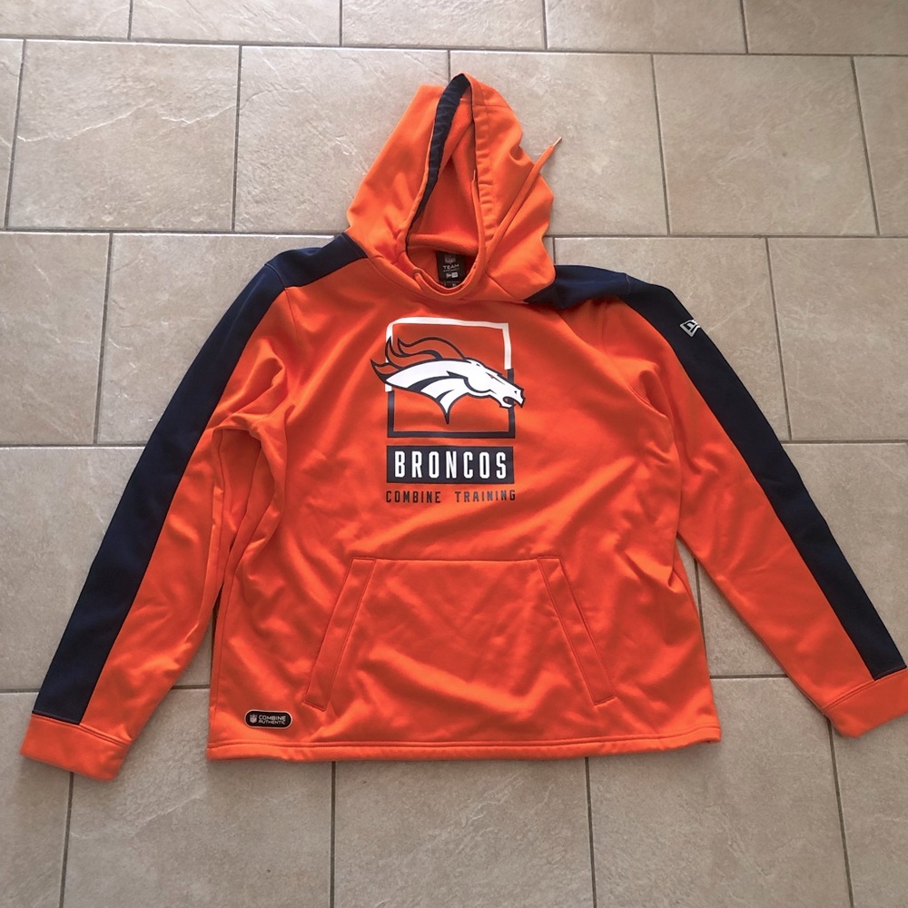 Denver Broncos Hoodie - XL (ONLY WORN ONCE)
